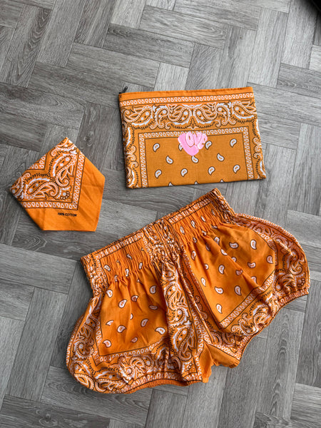 BANDANA SHORTS, TIE & CLUTCH BAG