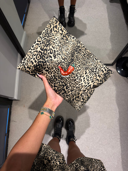 LEOPARD SHORTS, TIE & CLUTCH BAG