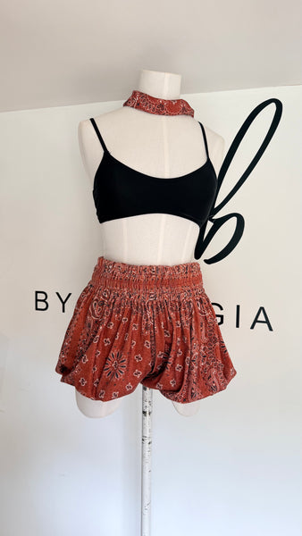 BANDANA SHORTS SIZE 10-12