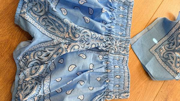BLUE BANDANA SHORTS & NECK TIE SIZE 8-10